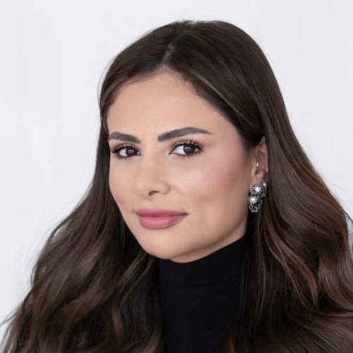 Amena Bakr