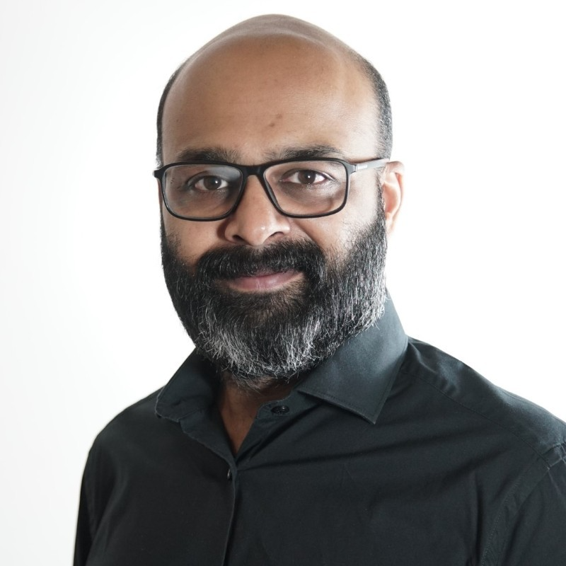 Speaker image